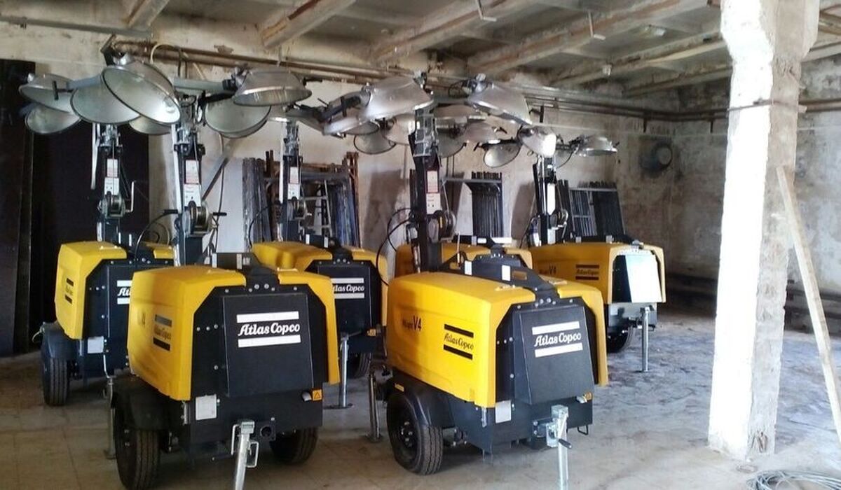 Осветительная мачта Atlas Copco HiLight V4, б/у